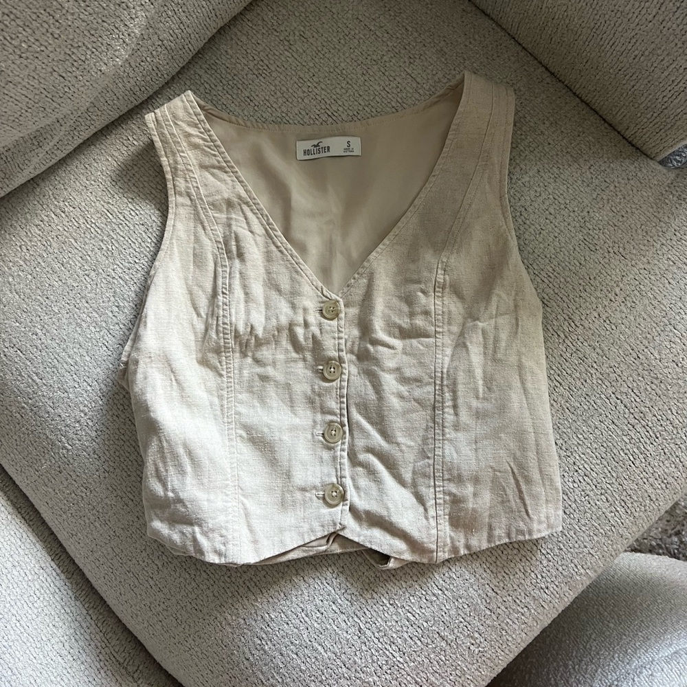 Hollister Linen-Blend Vest